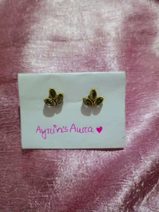 Leaf Design Earrings